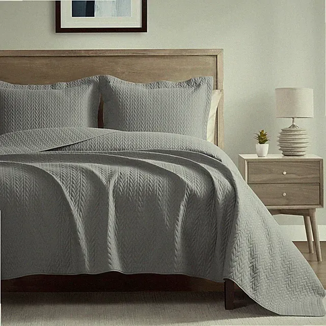 3 Piece Quilt Set, Coverlet Set, Pinsonic Quilted. Queen Size 90x96 inches GREY
